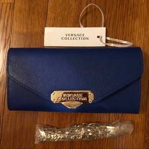 NWT Versace Wallet/Bag (comes w/ chain strap)